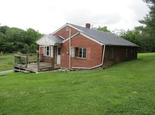 146 Paxton Ln, Marion, VA 24354