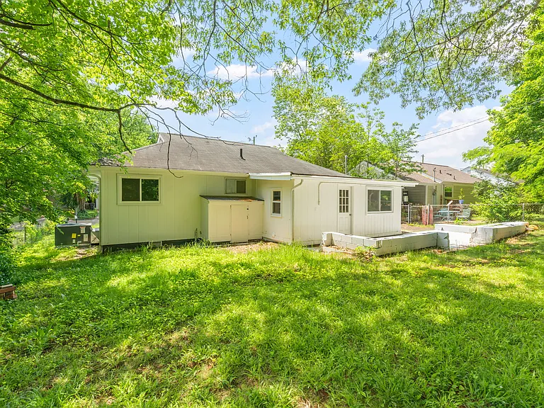 415 Taliwa Dr — Photo 26