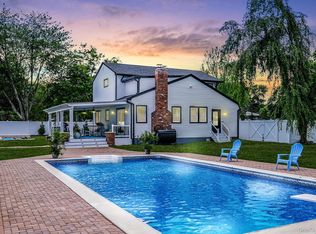 2 Polo Street, Dix Hills, NY