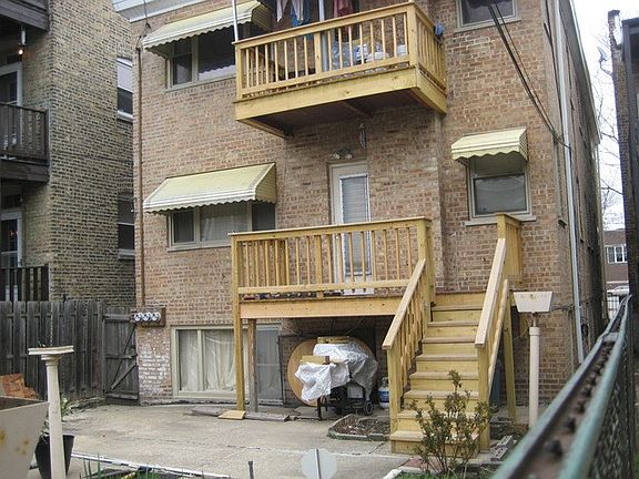 2nd image of 5140 N Leavitt St
