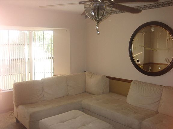 Living room 1