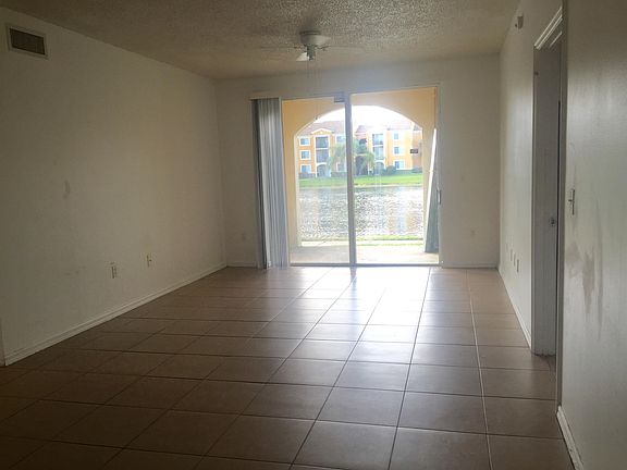 5th image of 2200 E Preserve Way Unit 102-1