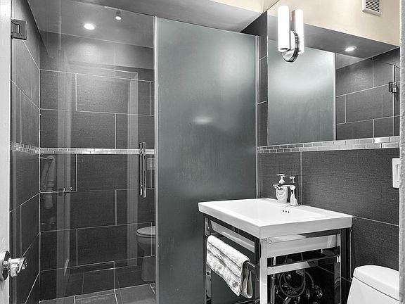 5th image of 1121 1st Ave #2D