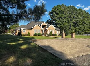 2289 W Community Chapel Rd, Atoka, OK 74525
