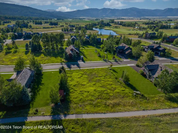 99 Cluff Ln, Victor, ID 83455