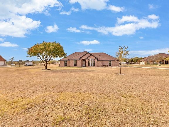 4th image of 10817 Ridge Country Ct