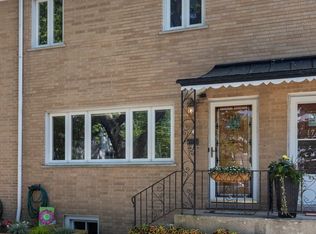 1759 W Leland Ave, Chicago, IL 60640