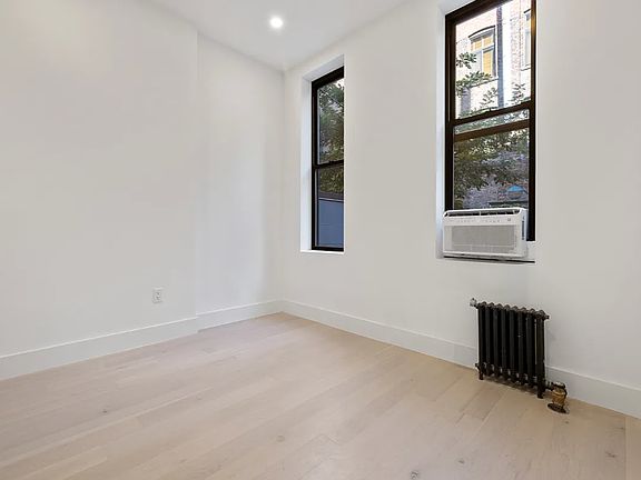 4th image of 229 W 20th St APT 1A