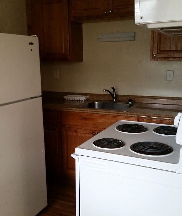 2nd image of 9525 21st Bay St APT 1B