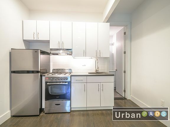 2nd image of 64 Brooklyn Ave #11