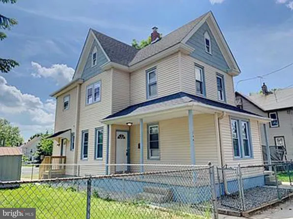 54 Center Ave, Westville, NJ 08093