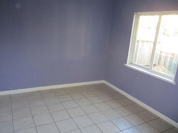 4th image of 850 Fremont Way