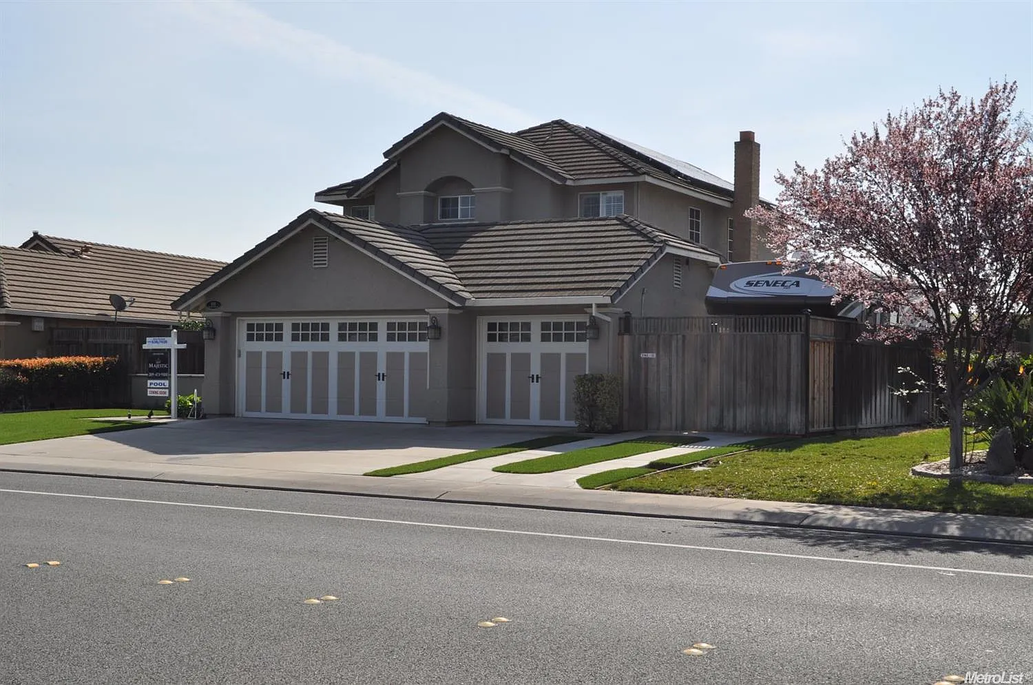 604 Mission Ridge Dr photo 1