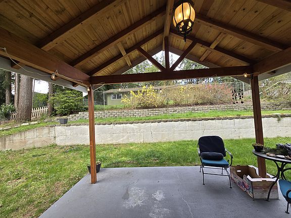 3rd image of 11594 Elder Ave SW