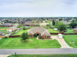 4651 Vista Valley Ln, Edmond, OK 73025