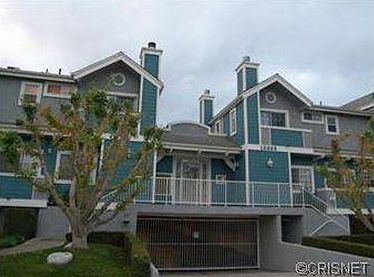1st image of 13030 Moorpark St APT 14