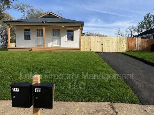 488 Burlington Cir, Memphis, TN 38127