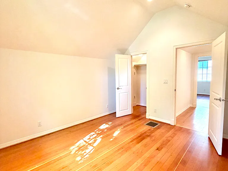 172 Middlecrest Rd — Photo 44