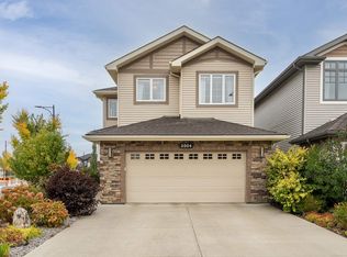 2504 Amerongen Cres SW, Edmonton, AB T6W 3C2