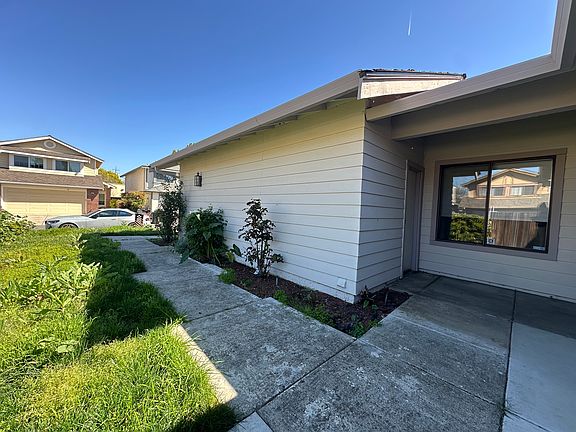 5th image of 2919 Park Place Cmn