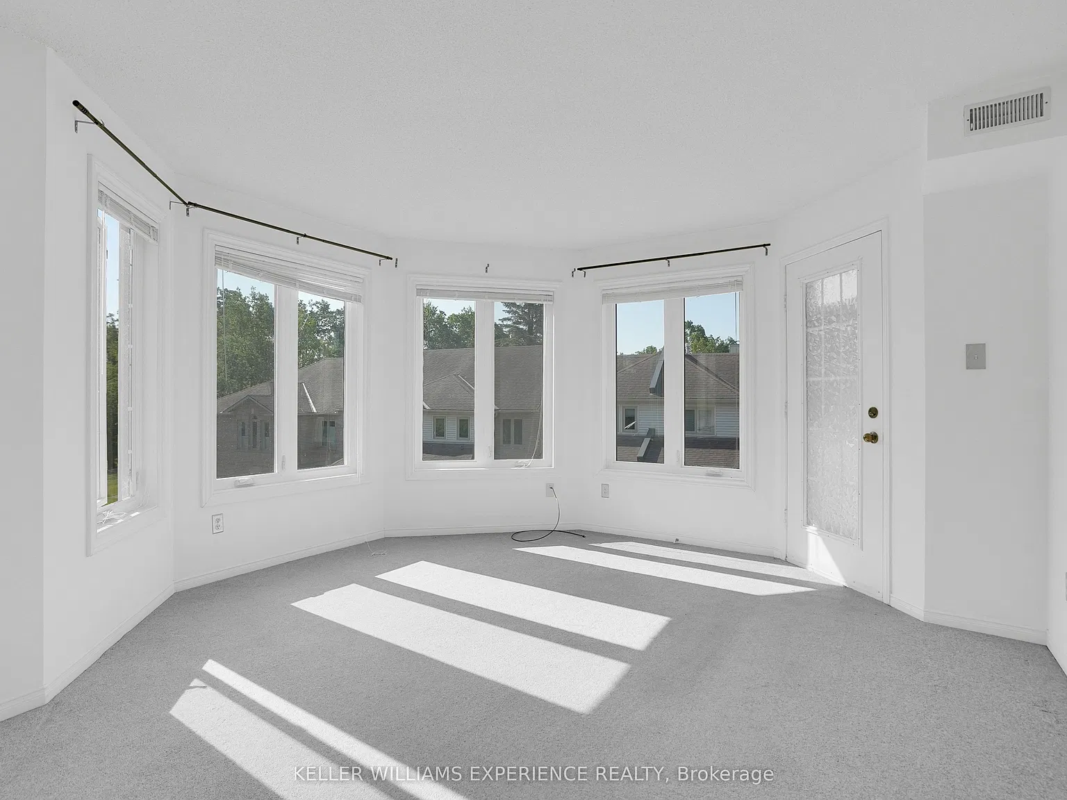 2 bed, $2,100 — Photo 4