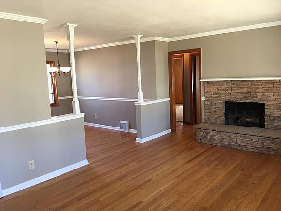 2nd image of 3331 S Evanston Ave