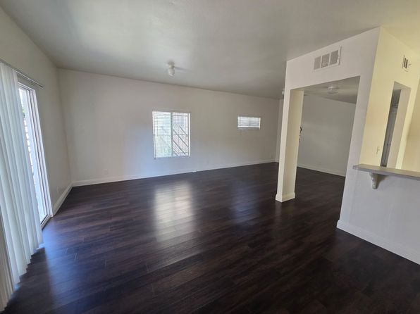 2326 Thurman Ave