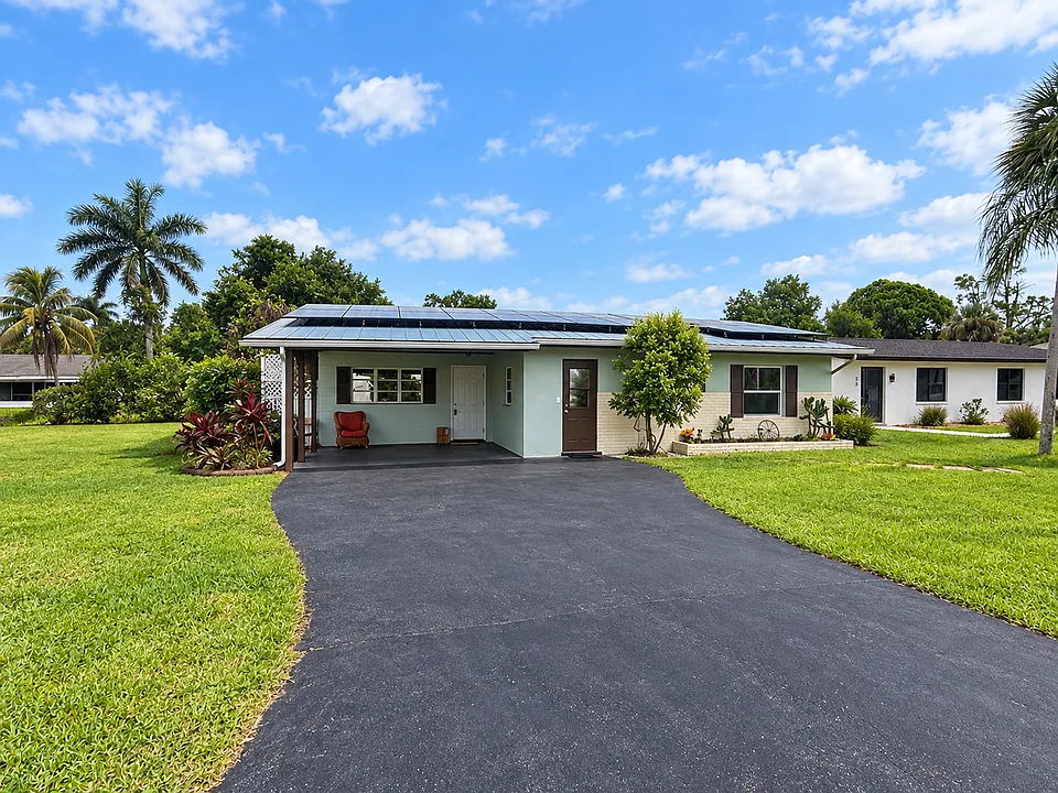 69 Cardinal Dr