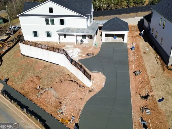 5916 Lights Ferry Rd, Flowery Branch, GA 30542