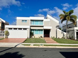 295 Calle Thebe, Dorado, PR 00646