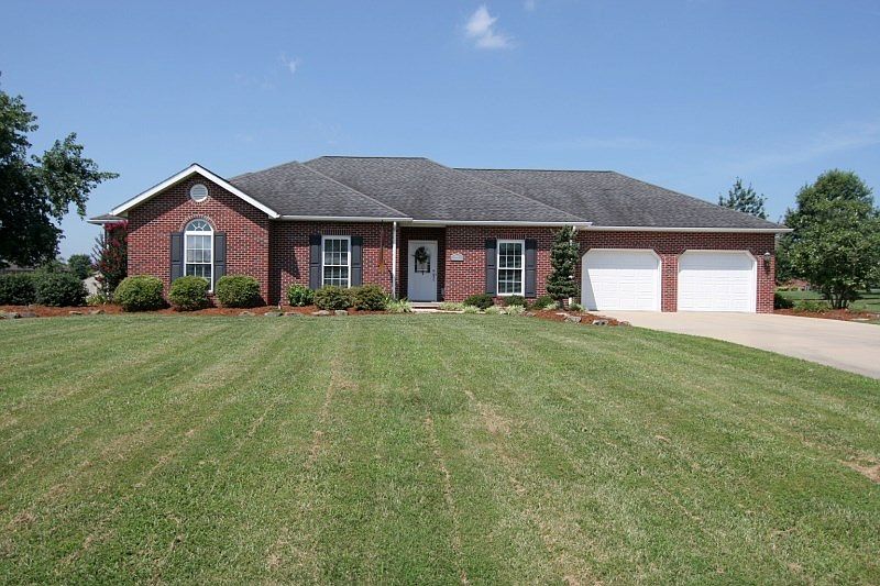 1st image of 1137 N Evergreen Ln