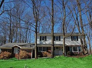 10532 White Oak Dr, Carmel, IN 46033