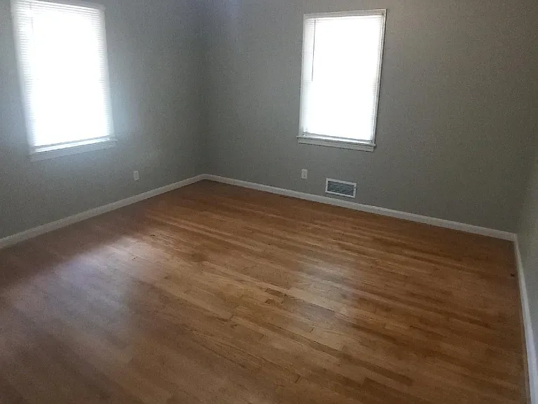 Bedroom #1