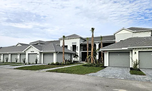 5433 Double Eagle Circle Ave #2915 Photo 1