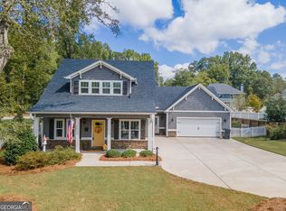 20 E Field St, Newnan, GA 30263