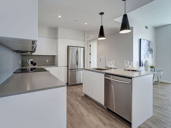 5th image of 122 Sevilla Ave #1615