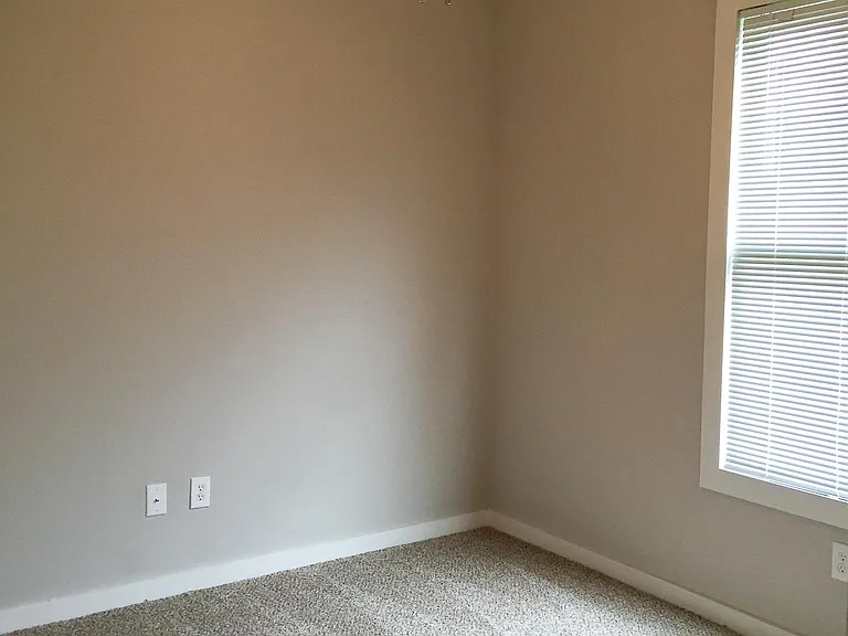 1122 Mount Pleasant Ave — Photo 11
