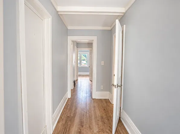 1374 Benjamin Ave #1, Windsor, ON N8X 4M9
