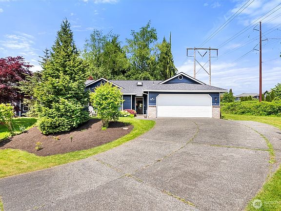 2nd image of 7817 Boreal Court