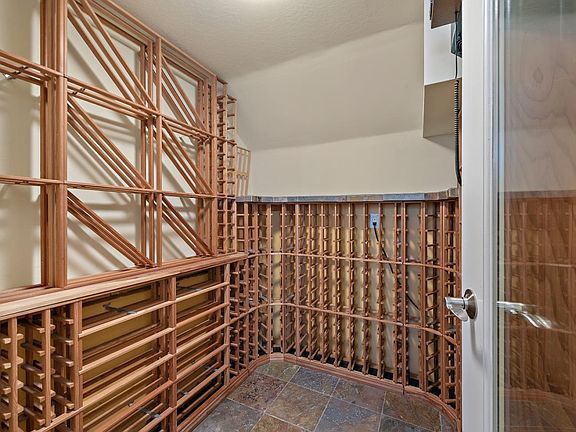 4th image of 153 Stone Pine Ln
