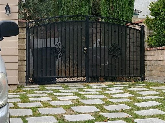 3rd image of 28741 Winterdale Dr