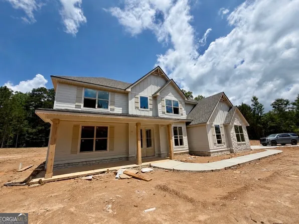 842 Lake Circle Rd, Buchanan, GA 30113