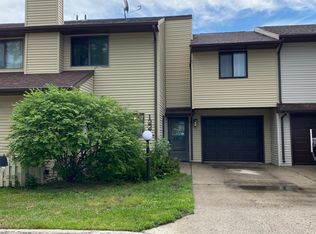 1221 2nd Ave SW, Jamestown, ND 58401