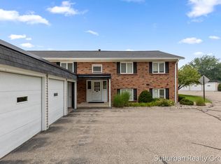230 S State St, Zeeland, MI 49464