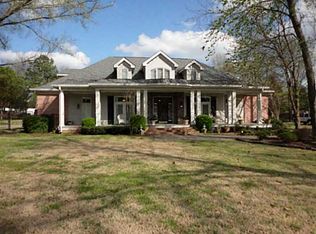 3276 Hollow Creek Rd, Germantown, TN 38138