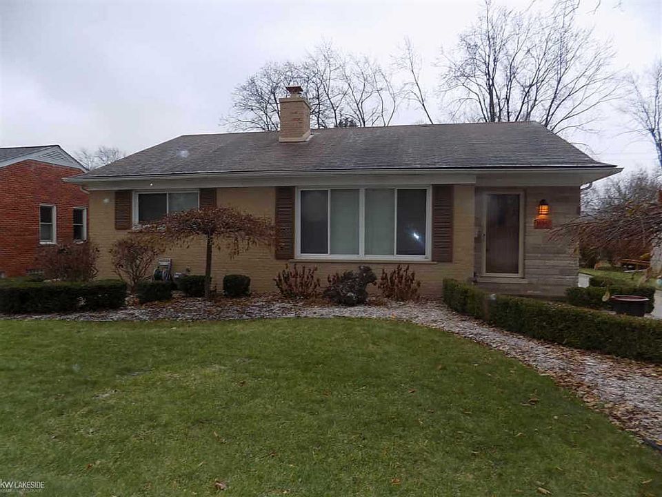 1st image of 16961 Locherbie Ave