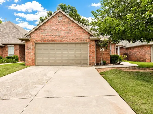 12504 Greenlea Chase W, Oklahoma City, OK 73170