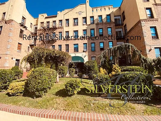 Rented by Silverstein Collection LLC  | media 8