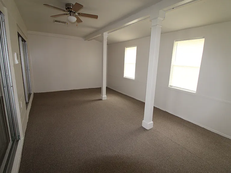 5565 Baffin Cir — Photo 22