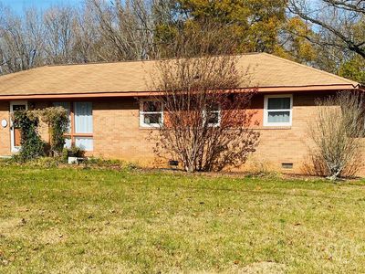 422 Mirror Lake Rd, Salisbury, NC, 28146